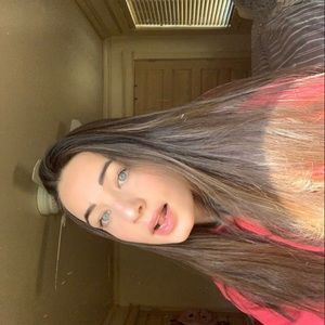 Meet your Posher, Annette